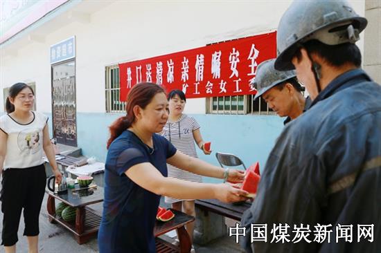 20170713090356300.jpg (550×366)